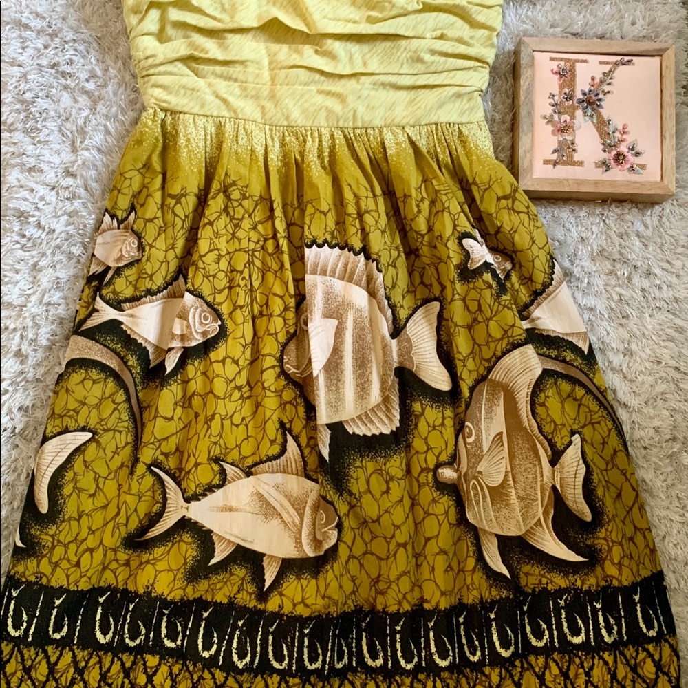 Anthropologie Strapless Yellow Green Fish-Print Dress - Picture 5 of 10